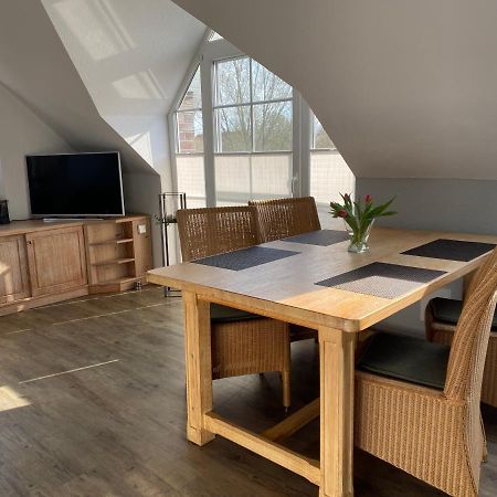 Wattvogel Apartment Greetsiel Bagian luar foto