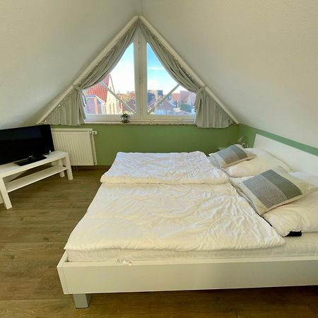 Wattvogel Apartment Greetsiel Bagian luar foto